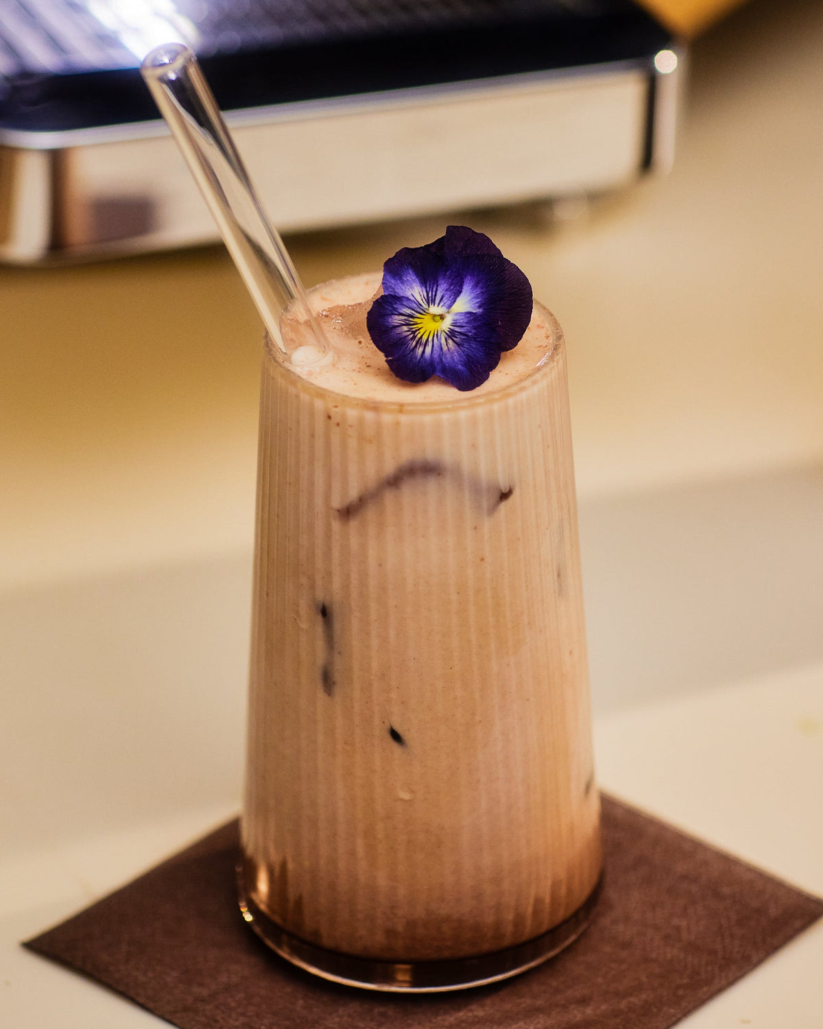 SMOOTH VIOLET ICED CHOCOLATE